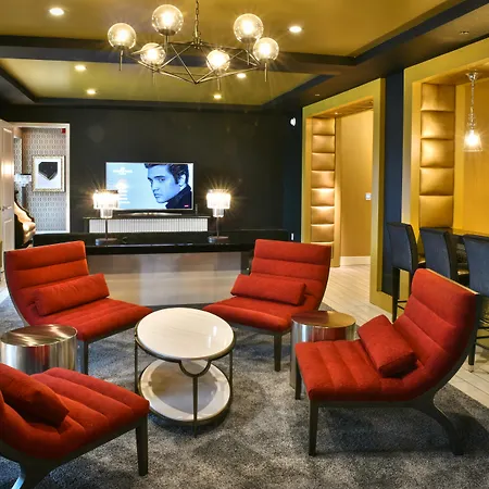 The Guest House At Graceland-2