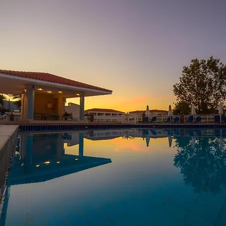 Karras Hotel-2