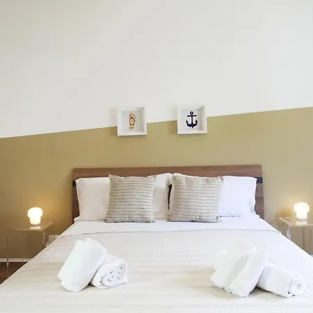 BeachSide Rooms&Suites-2