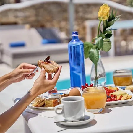 Paolas Τown Boutique Hotel-2