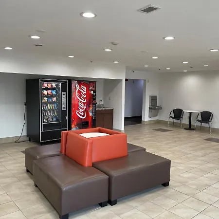 Relax Inn-3