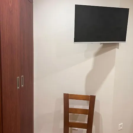 Hostal Avenida-3