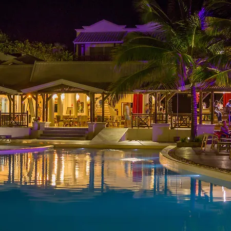 Le Peninsula Bay Beach Resort & Spa-2