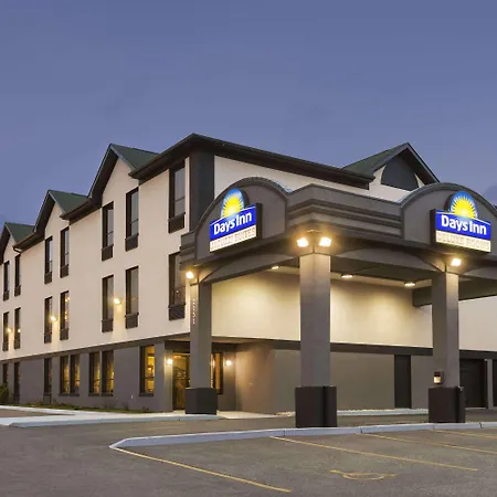 Days Inn By Wyndham Toronto East Lakeview-2