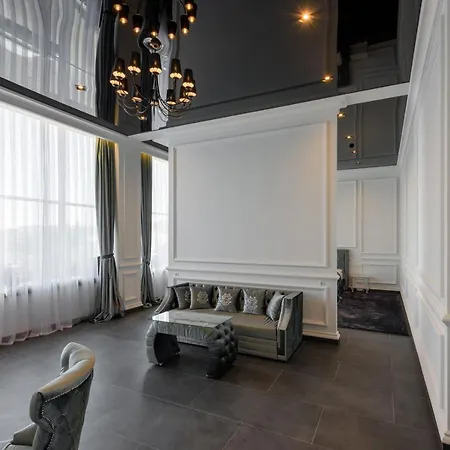 Grand Royal-3
