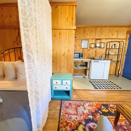 Flathead Lake Resort-2