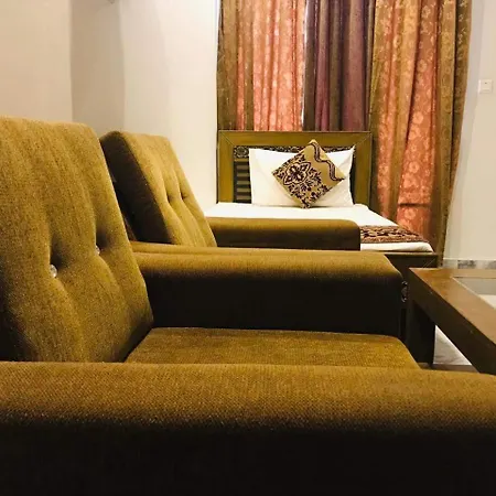 Pakeeza One Hotel-3