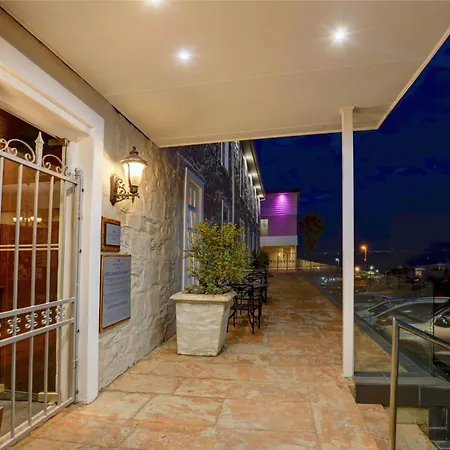 Protea Hotel By Marriott Mossel Bay-3