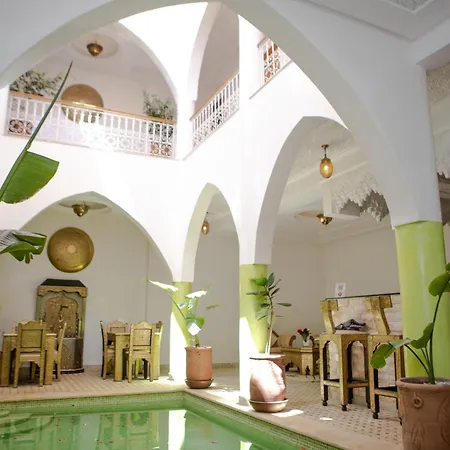 Riad Petite Rose Avec Piscine-3