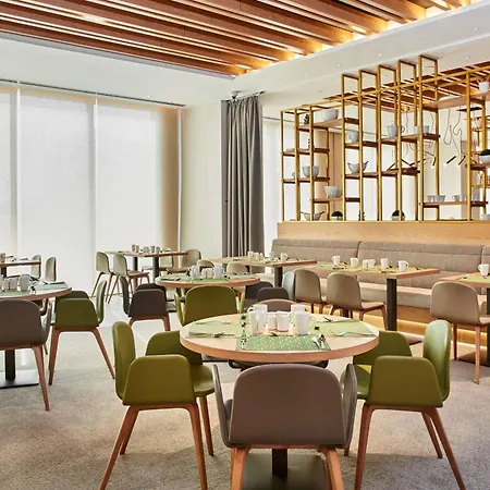 Hilton Garden Inn Dubai, Mall Avenue-2