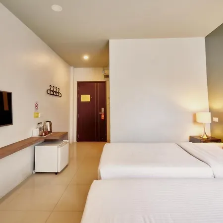 H Hotel Phrasing-2