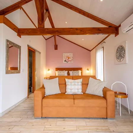 The Olive Hill Guesthouse-3