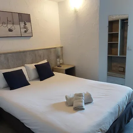 Brit Hotel Bosquet Carcassonne Cité-2