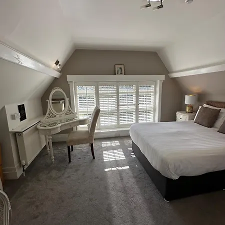 Langtry Manor Hotel-3