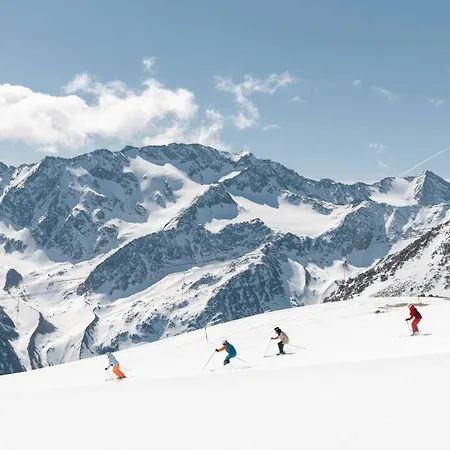 All-Suite Resort Zwieselstein - Soelden-2