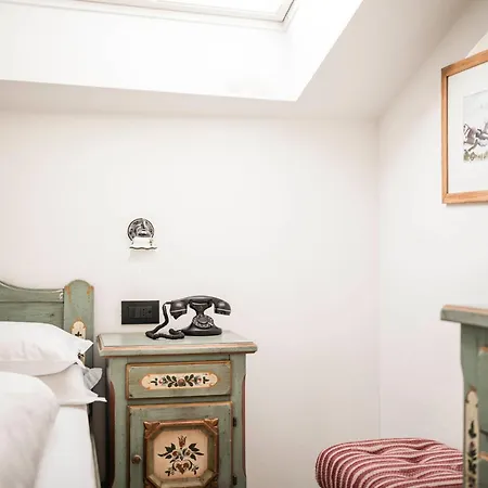 Hotel Cavallino D'Oro Bed&Breakfast-2