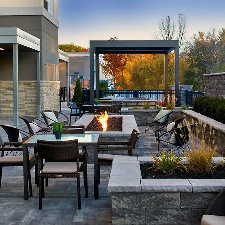 Courtyard By Marriott Albany Airport-3