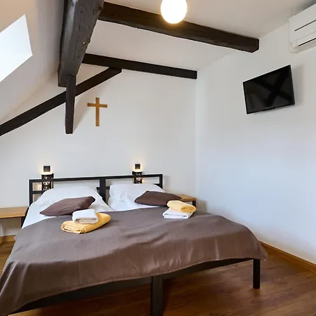 Old Parish House-2