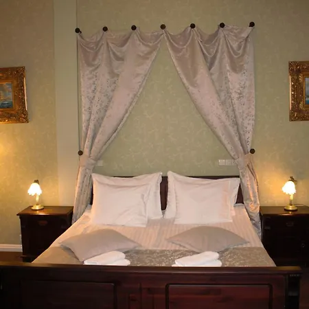 Taanilinna Hotell-3