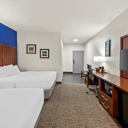 Comfort Inn & Suites Fairborn Near Wright Patterson Afb-2