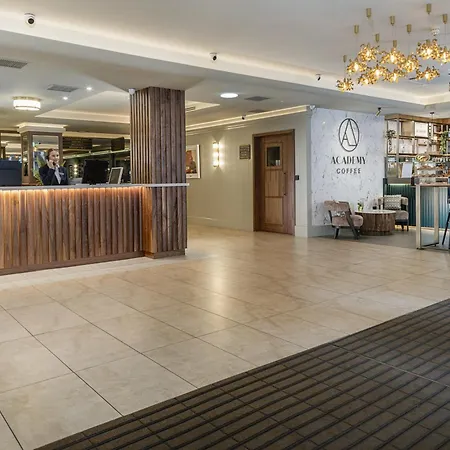 Academy Plaza Hotel-2