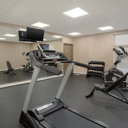 Quality Inn & Suites Kingston-2