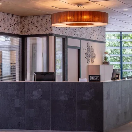 Hotel Lyon-ouest-2