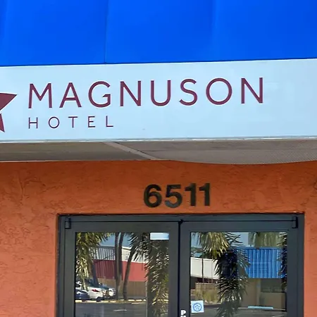 Magnuson Hotel Bradenton-2