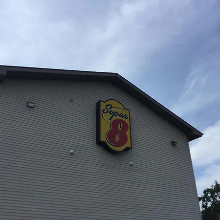 Super 8 By Wyndham New Stanton-2