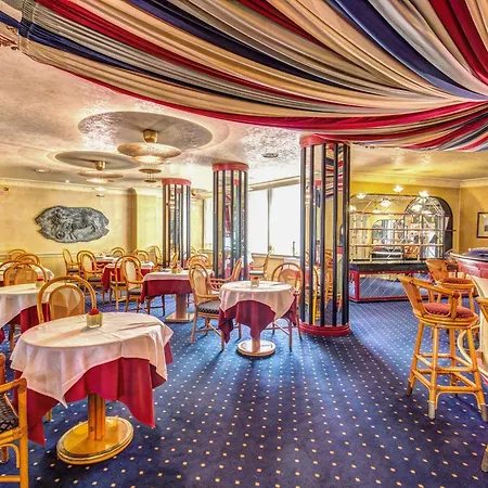 Hotel Auriga-2