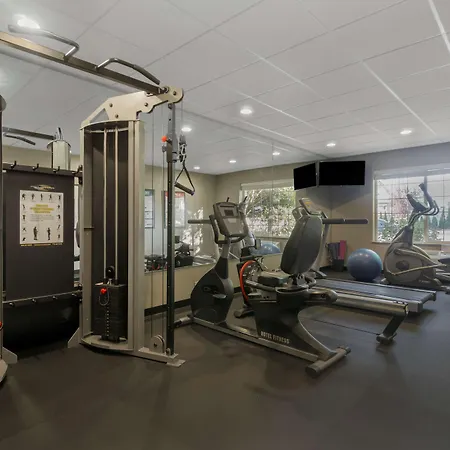 Best Western Plus Park Place Inn & Suites-3