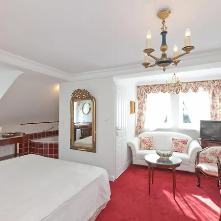 Hotel Belle Epoque-3