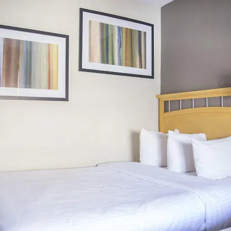 Hudson River Hotel-2