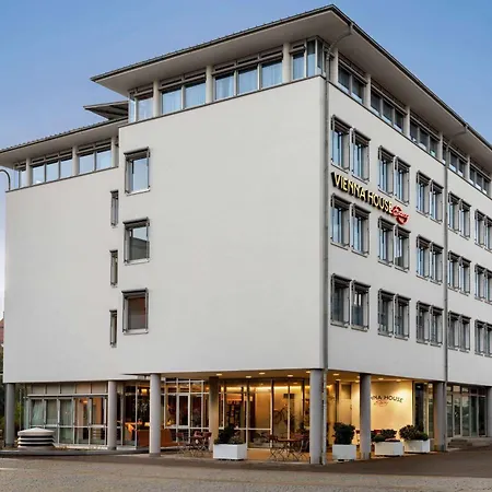 Vienna House Easy By Wyndham Guenzburg-2