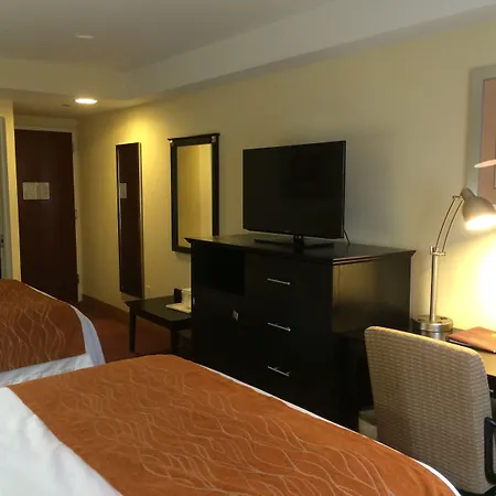 Comfort Inn & Suites Laguardia Airport-2