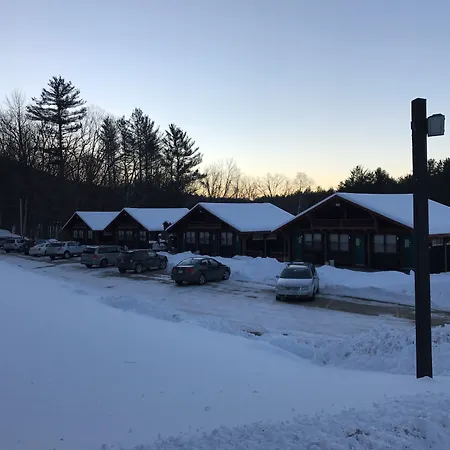 Swiss Chalets Village Inn-2