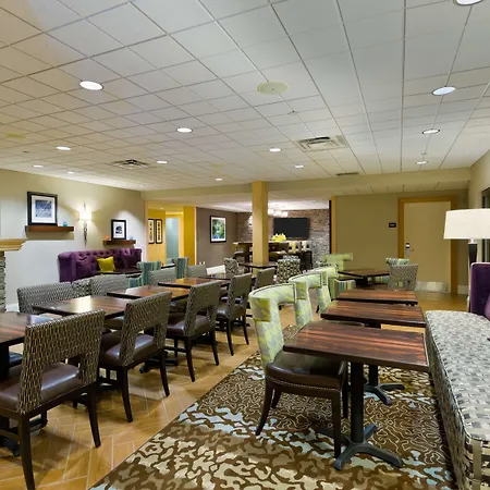 Hampton Inn Danbury-2