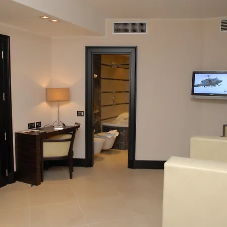 Hotel Excelsior-2