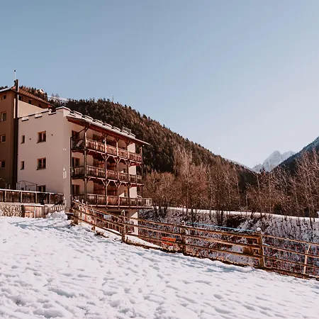 Hotel Bergschloessl-2
