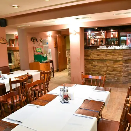 Martin Club Hotel-2