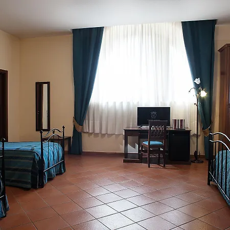 Grand Hotel Capodimonte-3
