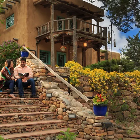 Inn Of The Turquoise Bear-3