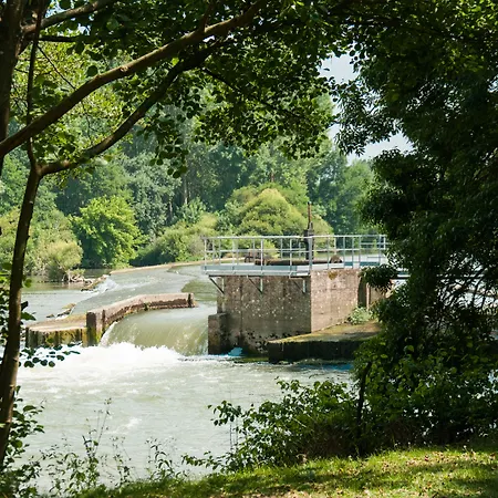 Domaine De La Courbe-2
