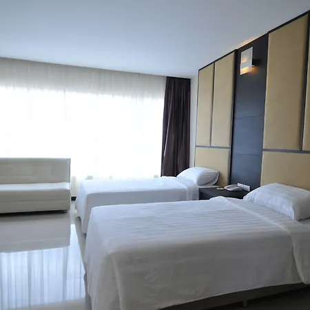 White Inn Nongkhai-2