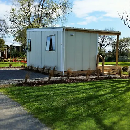 Martinborough Top 10 Holiday Park-2