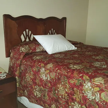 Smokey Point Motor Inn-2
