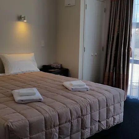 319 Addington Motel-3
