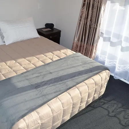 319 Addington Motel-2