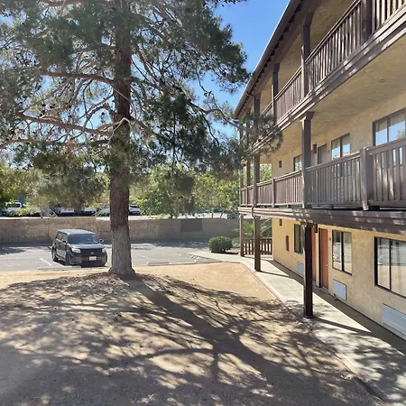 Palms Inn & Suites-2