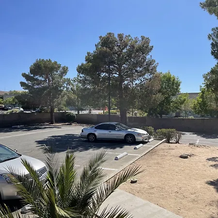 Palms Inn & Suites-3